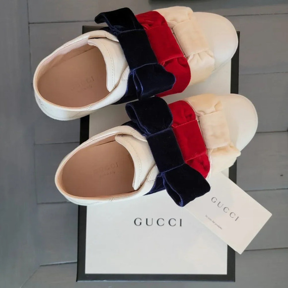 Gucci Shoes - Gucci Women's Cream Leather And Velvet Bow Ace Slip On Sneakers Size 35